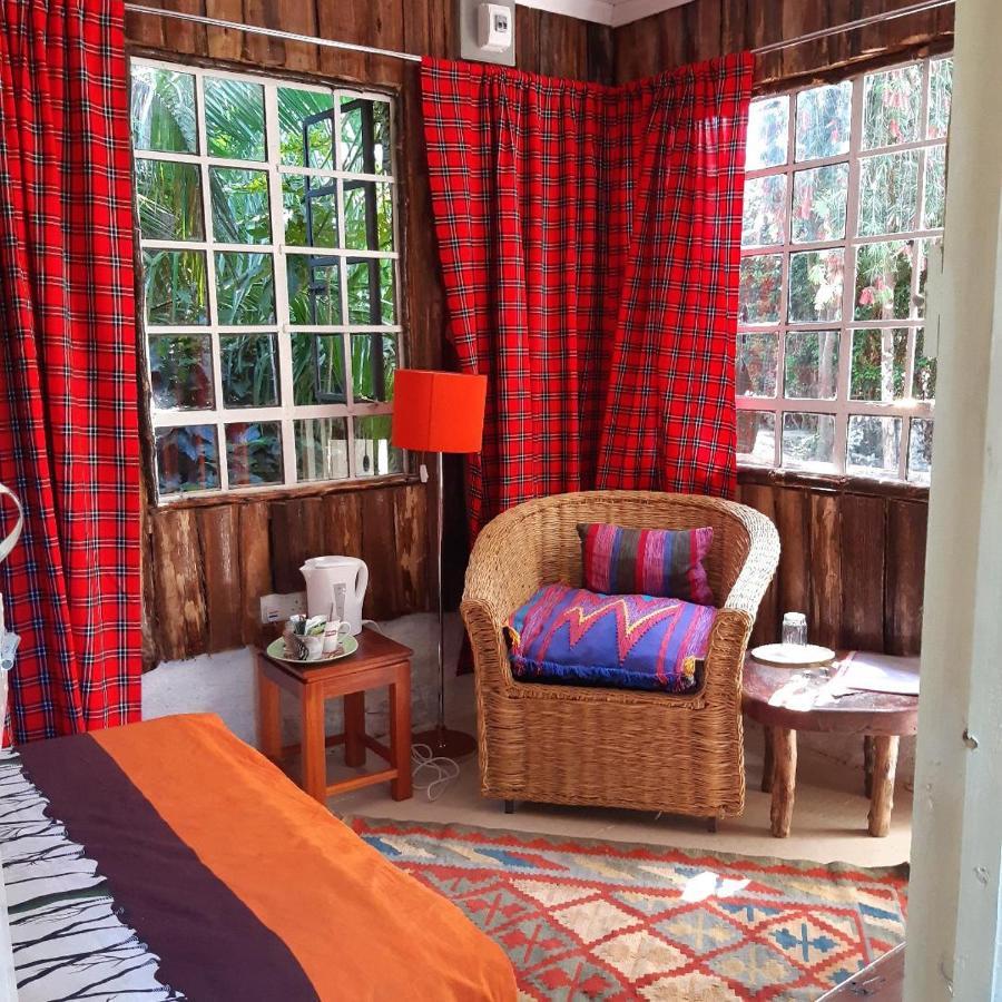 Aloepark Art Hotel Naivasha Bagian luar foto