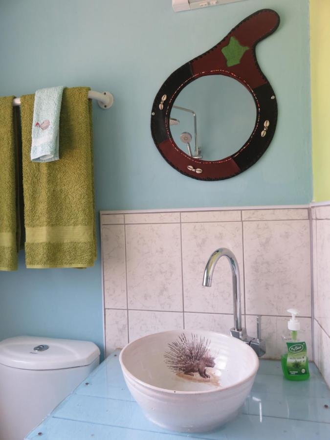 Aloepark Art Hotel Naivasha Bagian luar foto