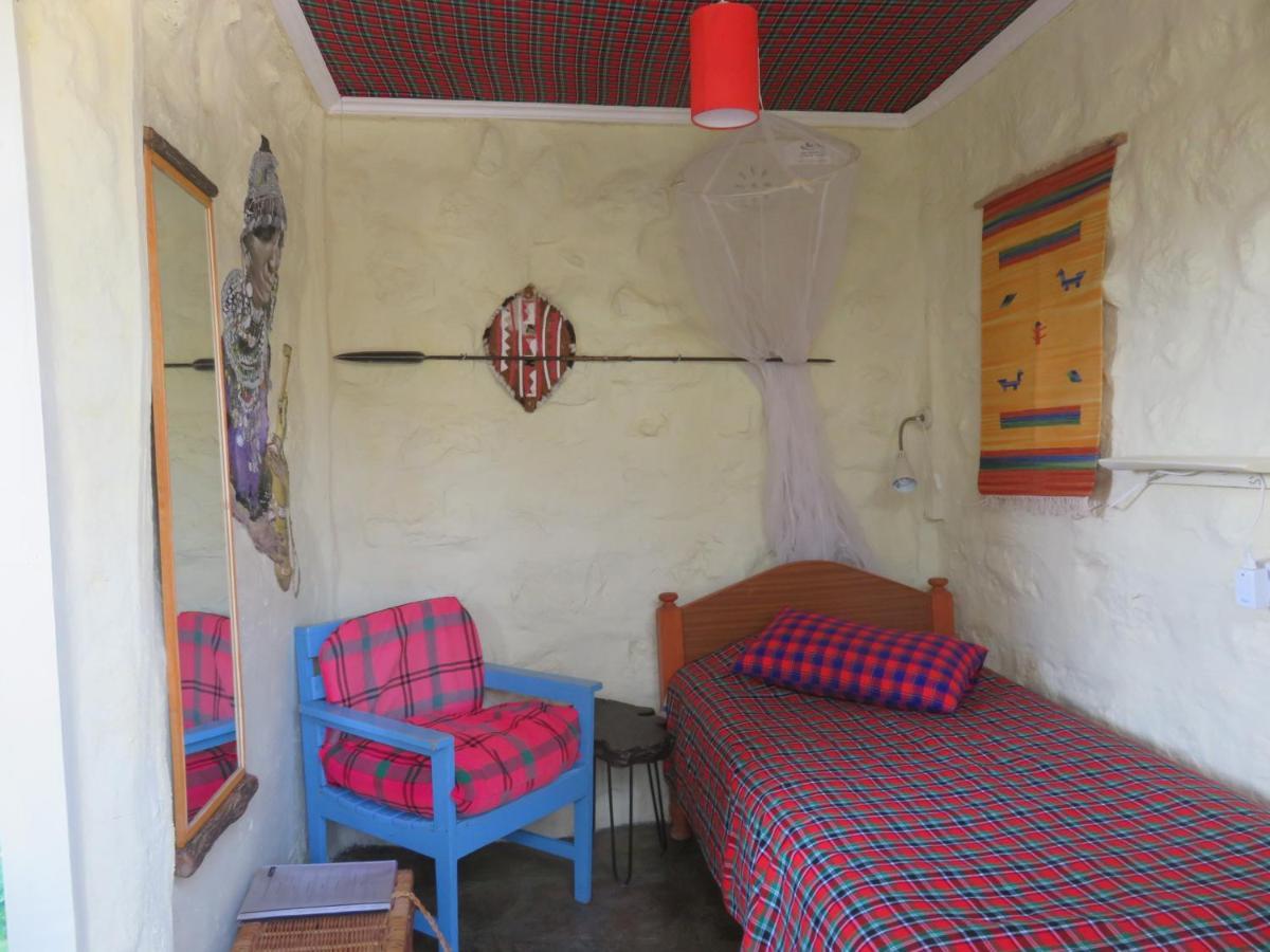 Aloepark Art Hotel Naivasha Bagian luar foto