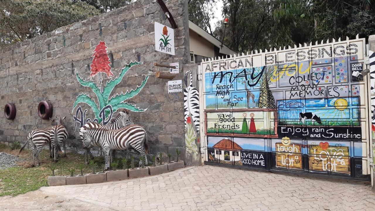 Aloepark Art Hotel Naivasha Bagian luar foto