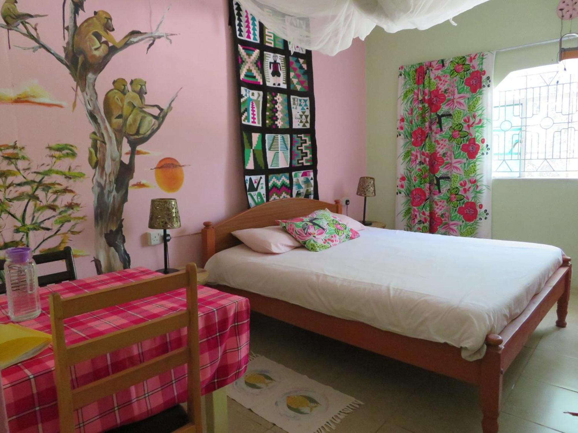 Aloepark Art Hotel Naivasha Bagian luar foto