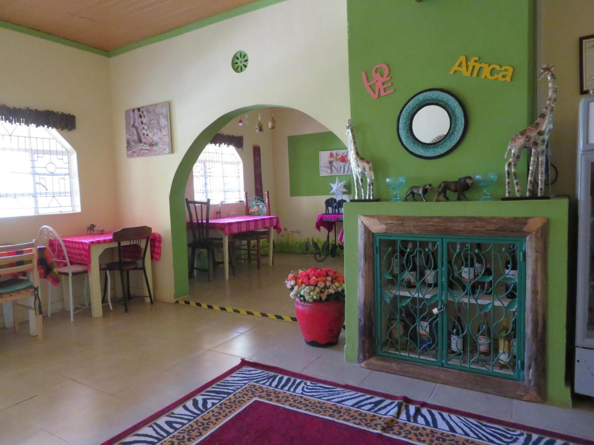 Aloepark Art Hotel Naivasha Bagian luar foto