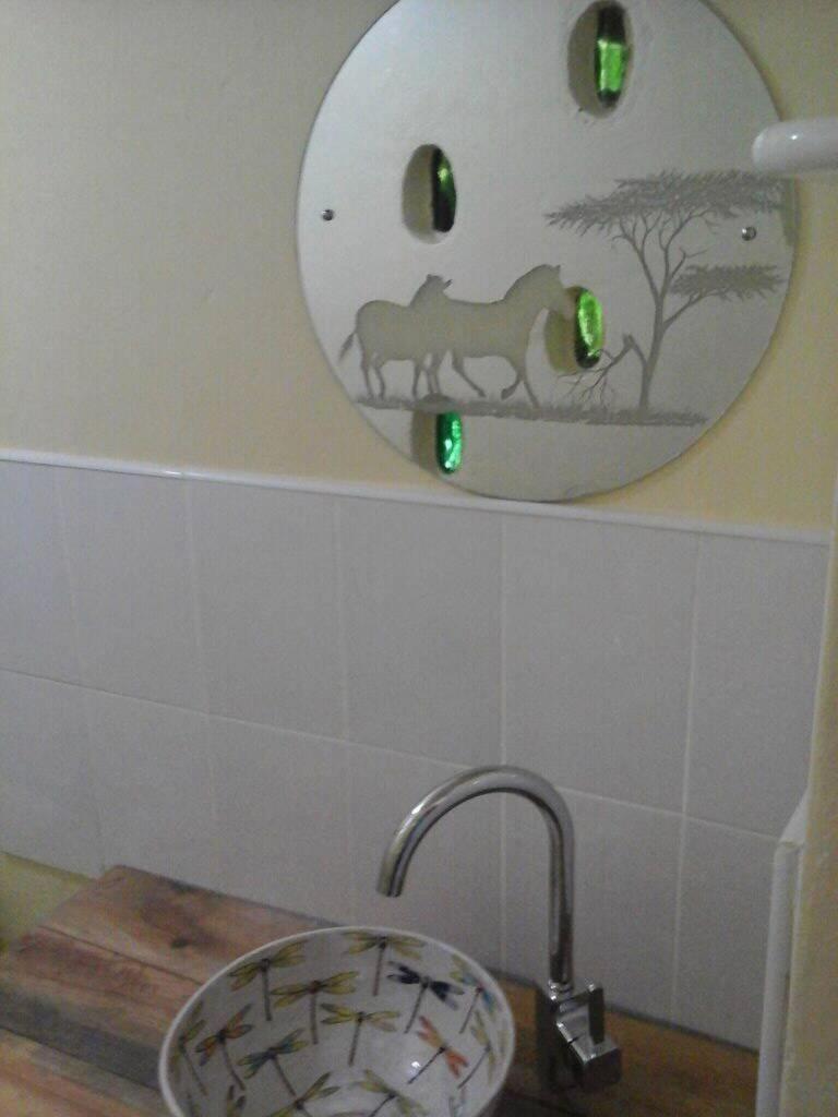 Aloepark Art Hotel Naivasha Bagian luar foto