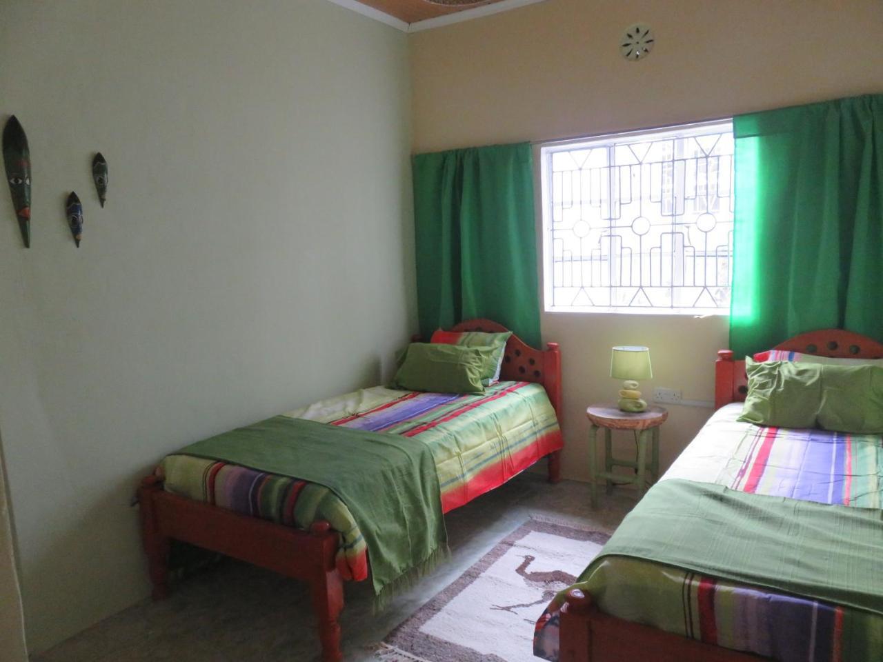 Aloepark Art Hotel Naivasha Bagian luar foto